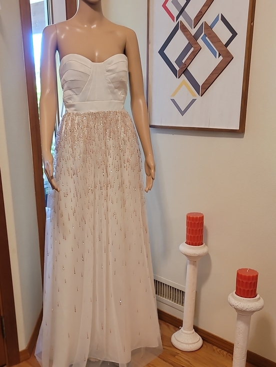 Adrianna Papell Dresses & Skirts - Adrianna Papell Strapless Ivory Gown with Gold Sequin Skirt